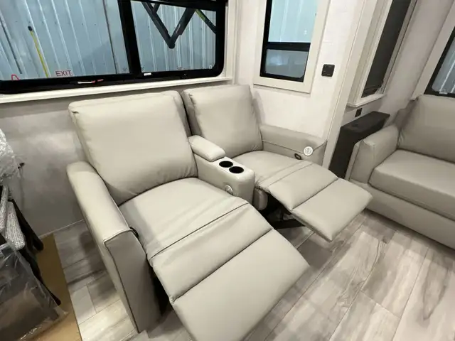 2025 ALPINE 3011CK Luxury FW! If you like to COOK! High End! - Photo 7