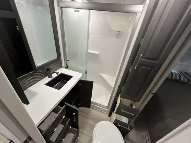 2025 ALPINE 3011CK Luxury FW! If you like to COOK! High End! - Photo 17