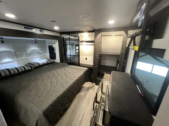 2025 ALPINE 3011CK Luxury FW! If you like to COOK! High End! - Photo 19