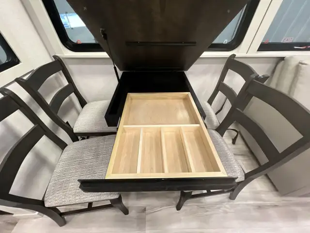 2025 ALPINE 3011CK Luxury FW! If you like to COOK! High End! - Photo 23