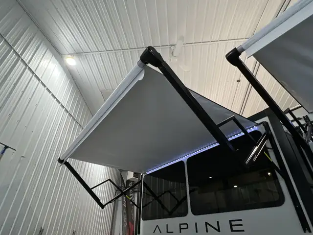 2025 ALPINE 3011CK Luxury FW! If you like to COOK! High End! - Photo 27