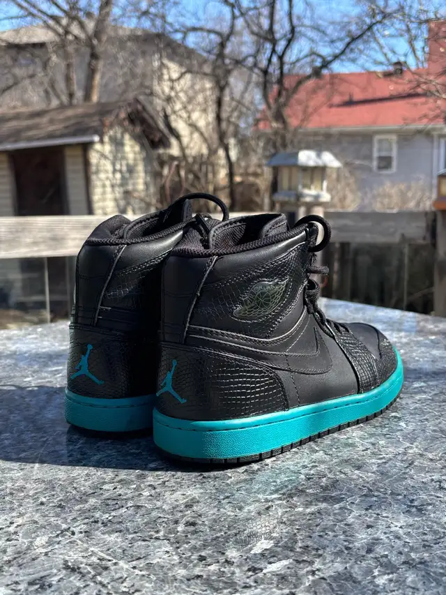 RARE 2009 Air Jordan 1 Retro High 'Orion Blue' - Photo 5