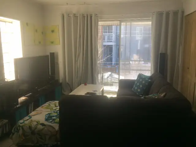 51/2 5minut du march de METRO FRONTENAC