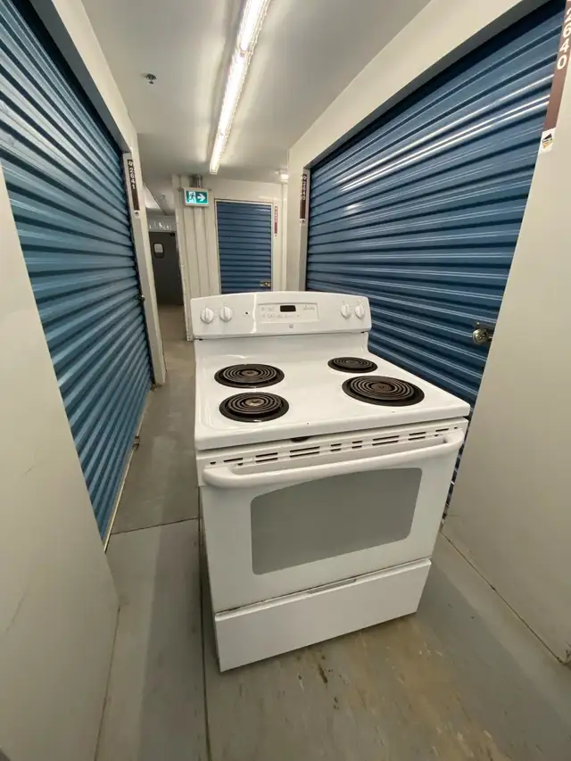 WHITE STOVE ELECTRIC STOVE