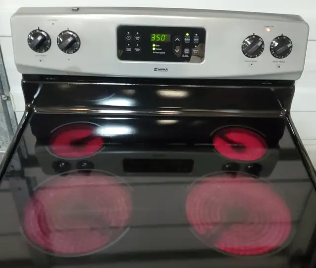Kenmore smooth top Stove - self-cleaning, working - Photo 5
