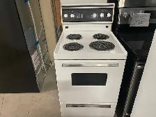 Cuisinière blanche 24'' ronds serpentins Frigidaire