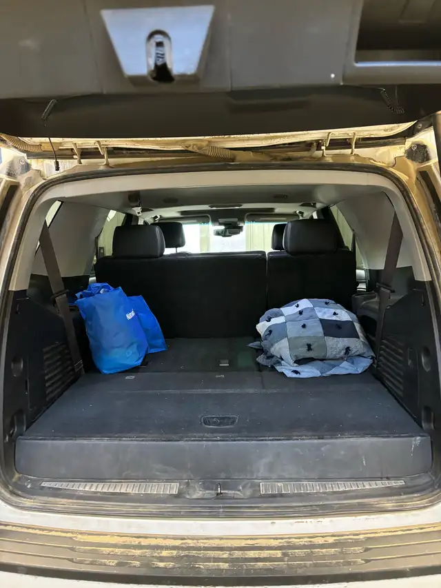 2015 Chev Tahoe LT - Photo 8