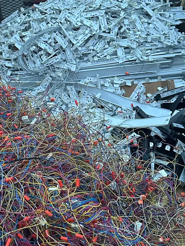 FREE pickup Scrap Metal APPLIANCES EQUIPMENTS - Photo 3