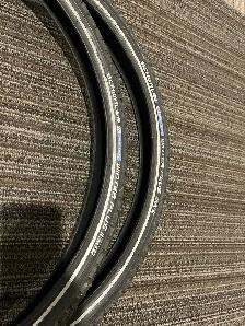 Schwable Winter Marathon bicycle tires