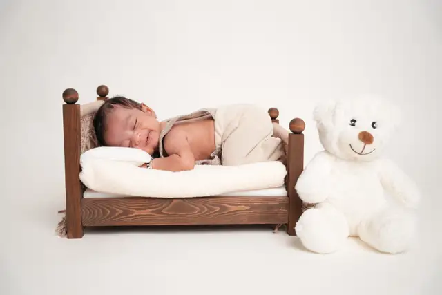 Newborn Photoshoot| Props included - Photo 2