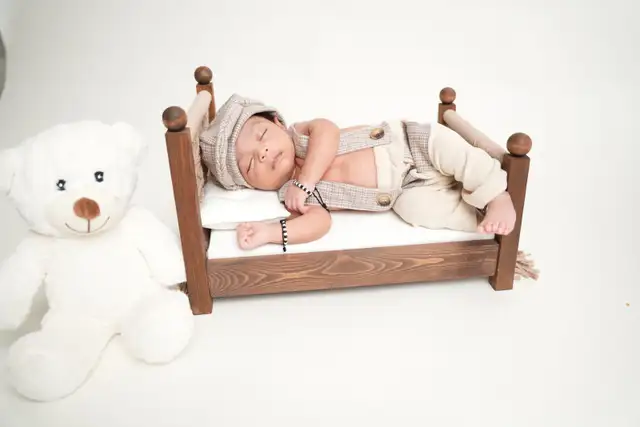 Newborn Photoshoot| Props included - Photo 6