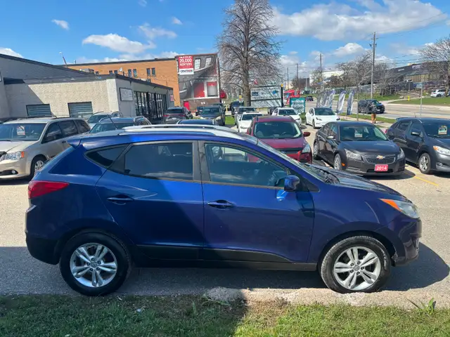 2011 HYUNDAI TUCSON GLS - Photo 4