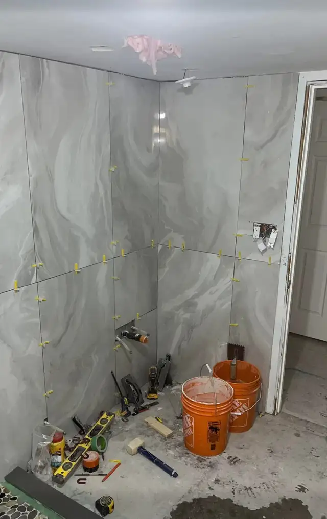 COMMERCIAL & RESIDENTIAL TILE INSTALLATION - Photo 8