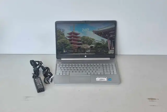 HP i3 12th gen 8GB/512SSD Laptop (30979739)
