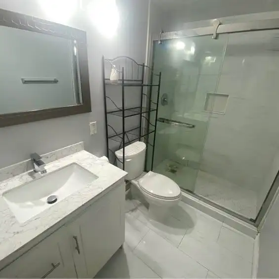 Step out to Square One. Shared / Private room Available - Photo 8