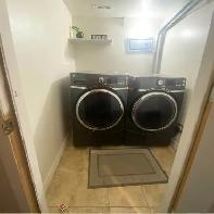Step out to Square One. Shared / Private room Available - Photo 9