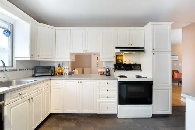 Kitchen cabinets with or without appliances