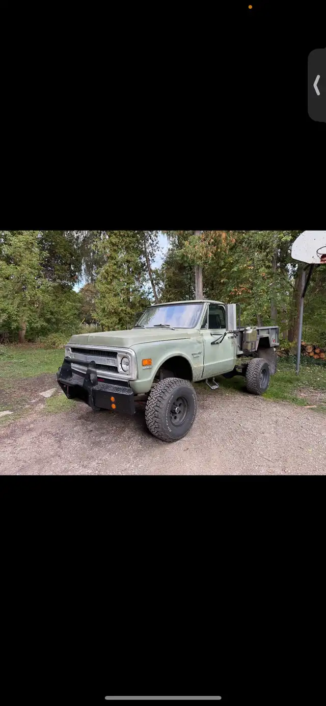 1972 Chevrolet K20 | 4x4 | Manual