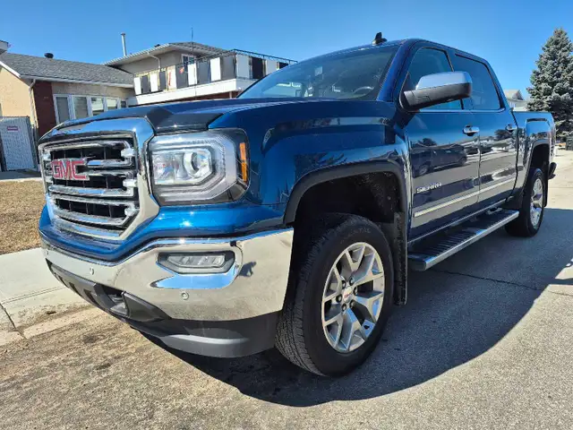 2018 GMC Sierra 1500 - Photo 2