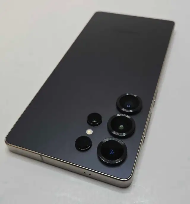 Samsung Galaxy S25 Ultra – 256GB - Photo 6