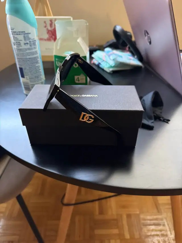 Dolce & Gabbana Sunglasses - Photo 2