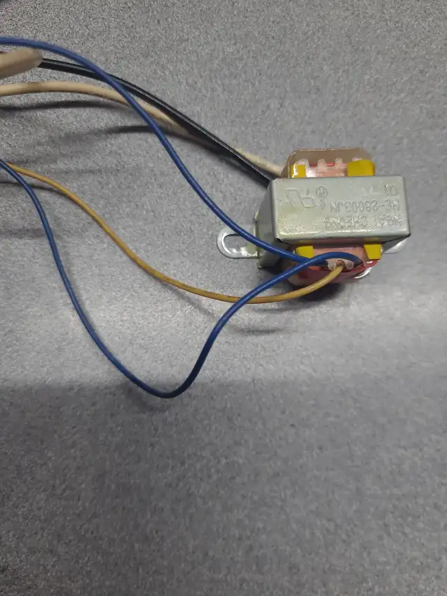 1 TRANSFORMATEUR 5 FILS NUTONE BROAN USAGER USED SR501031