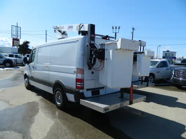 2018 Mercedes-Benz Sprinter Van cargo van with bucket lift model - Photo 6