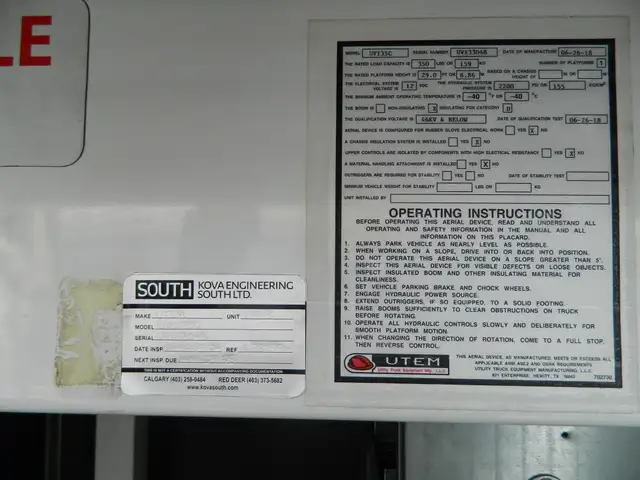 2018 Mercedes-Benz Sprinter Van cargo van with bucket lift model - Photo 11