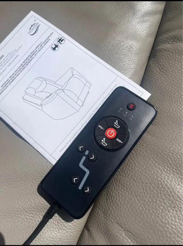 Leather power recliner with heat and massage - Photo 3