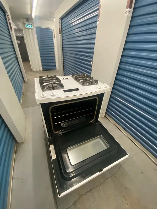 KITCHEN AID GAS RANGE - Photo 9