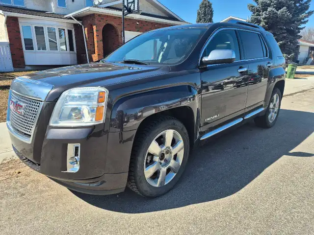 2014 GMC Terrian Denali - Photo 2