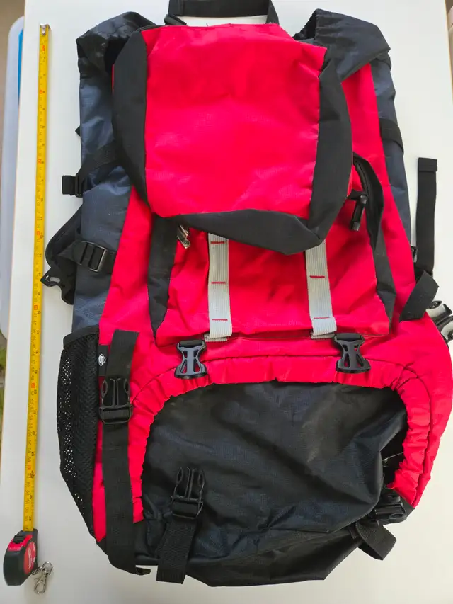 HIKING BACKPACK OUTDOOR TRAVEL