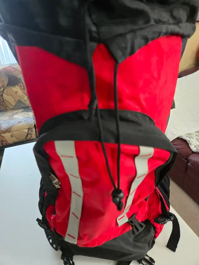 HIKING BACKPACK OUTDOOR TRAVEL - Photo 4