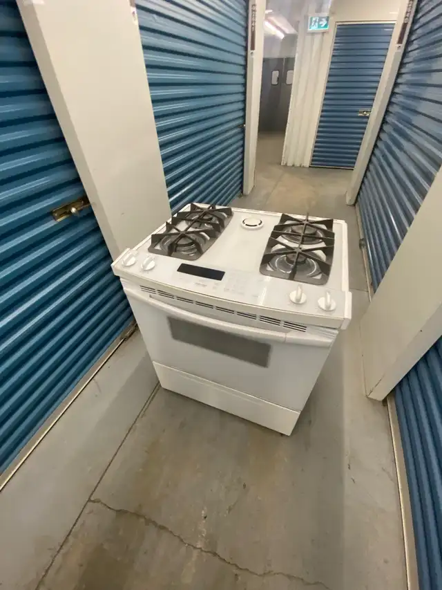 WHITE GAS RANGE AVAILABLE - Photo 3