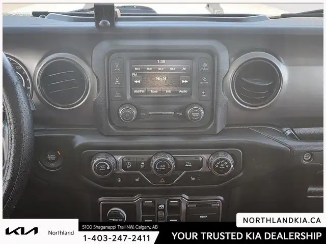 2020 Jeep Gladiator Sport S - Photo 14