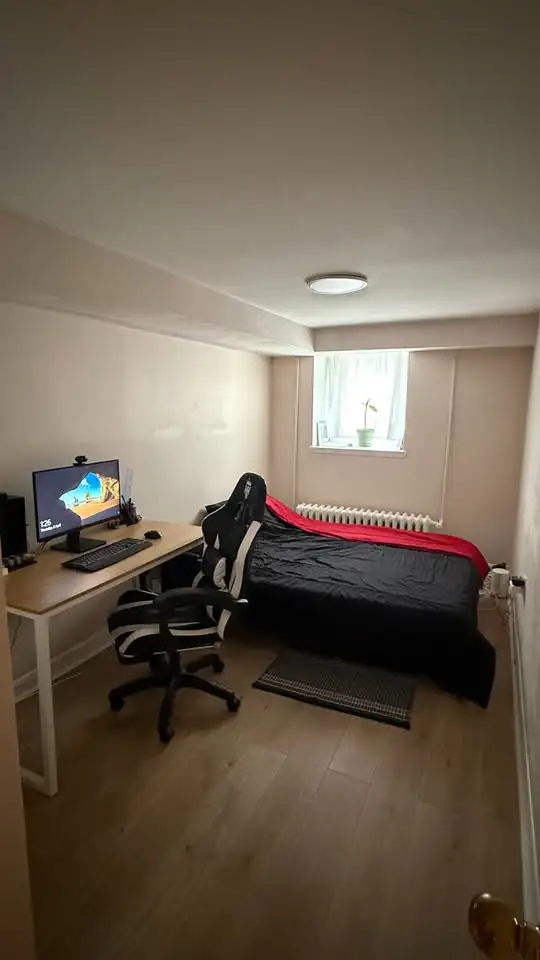 2 Beds 1 Bath Apartment - Photo 6