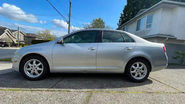 Silver 2009 VW Jetta TDI - Photo 2