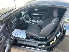 2018 MUSTANG - ONLY 77,900 km - 2.3 6spd man. -$19,899 cert. - Photo 14