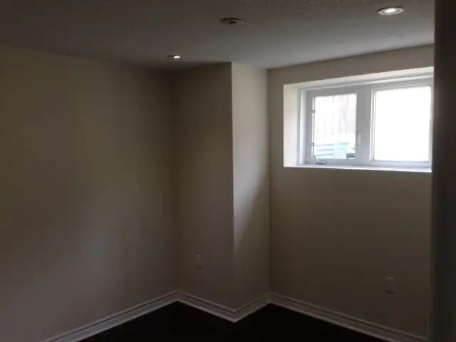 Spacious & Bright LOOK OUT Basement for Rent in Milton - Photo 10