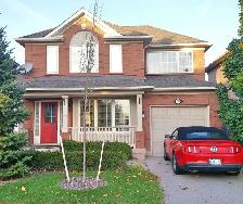 Room for Rent (Detached House) in Lovely Oakville Westoak Trails