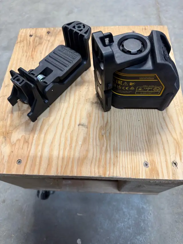 Laser Level - Photo 3