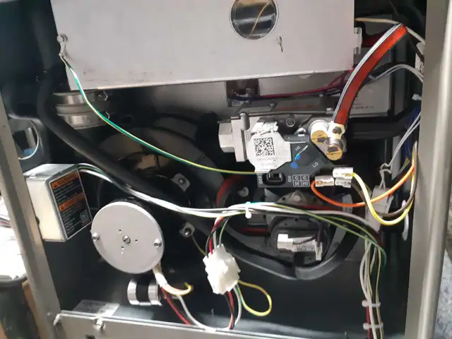 LENNOAX 2STAGE FURNACE - Photo 6