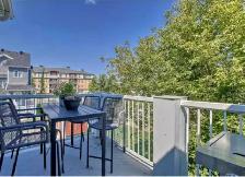 3 Bedroom Condo near the Lake