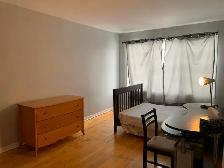 Chambre a louer TOUT INCLUS, Room for rent ALL INCLUDED BROSSARD