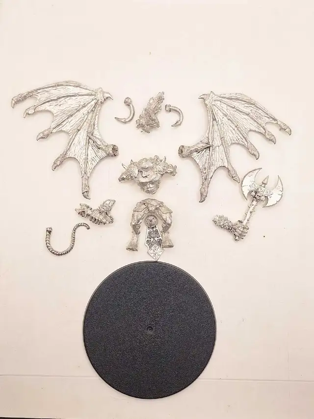 Warhammer 40k Metal OOP RARE bloodthirster/w current base as is