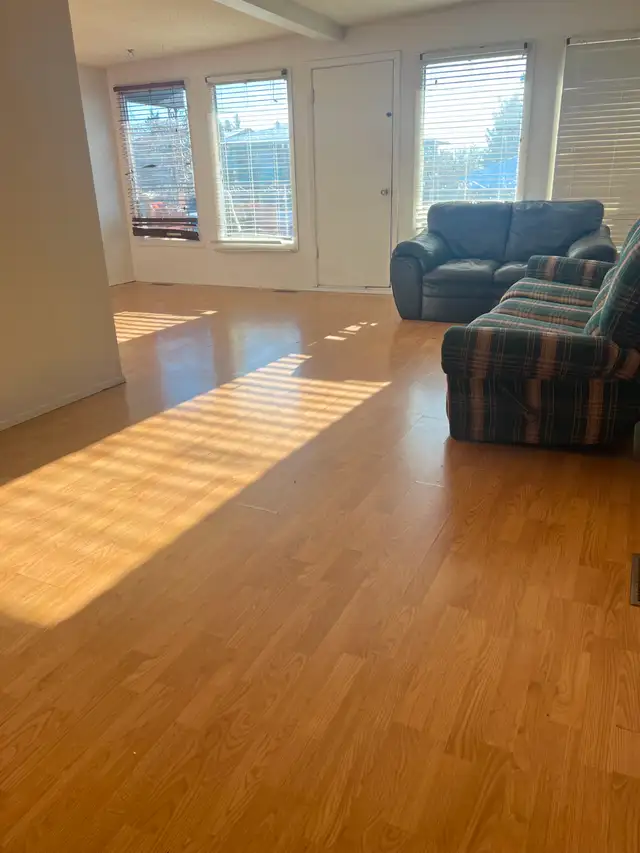 Balcony/All utilities & WiFi included/5 min walk Franklin Train - Photo 4