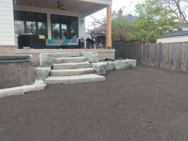 LANDSCAPE ARMOUR STONE RETAINING WALL STONE FOR SALE GREAT PRICE - Photo 2