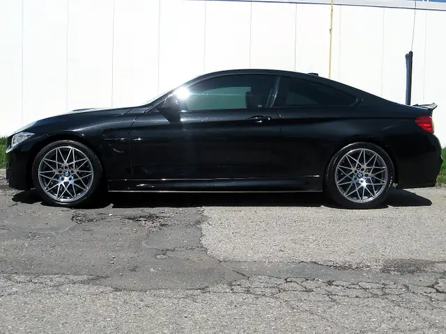 2016 BMW M4 COUPE LOADED - Photo 3