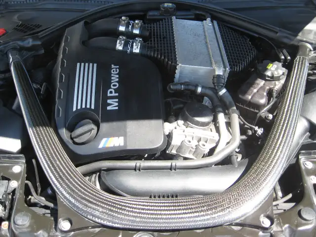 2016 BMW M4 COUPE LOADED - Photo 20