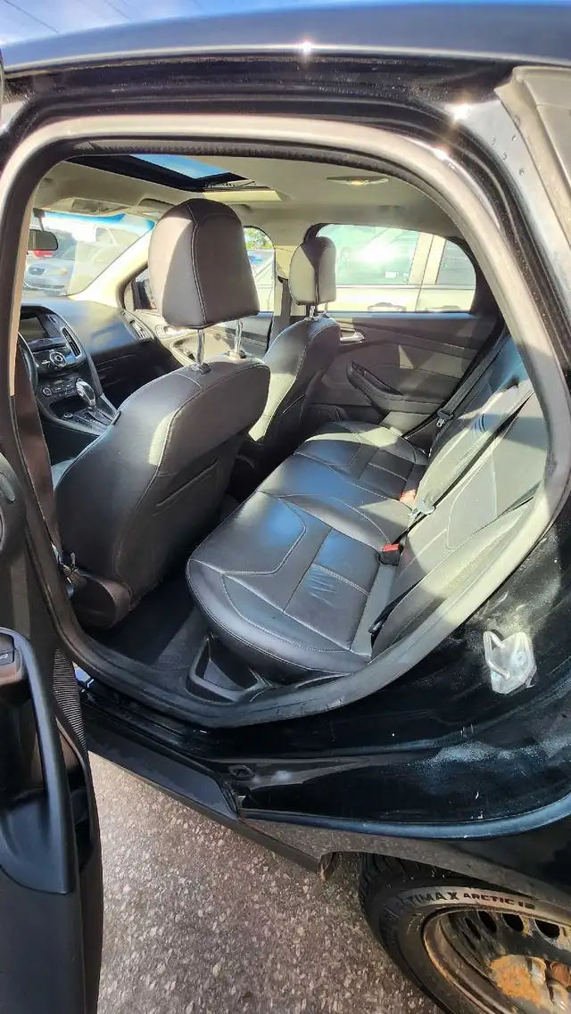 2016 Ford Focus SE - Photo 10